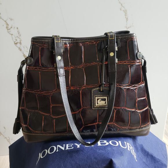 Dooney & Bourke Tassel Leather Bag Set Cognac 3 Pc Purse Wallet Keychain 1C872CG - Picture 3 of 15